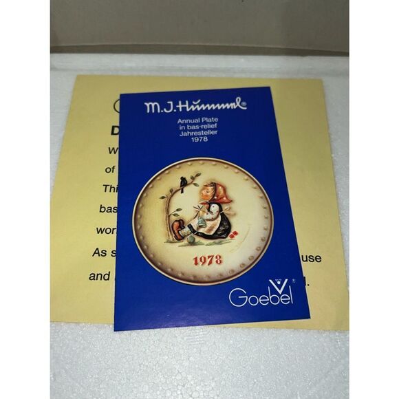 Goebel M.J. Hummel 1978 Annual Collectable Plate - Picture 5 of 10